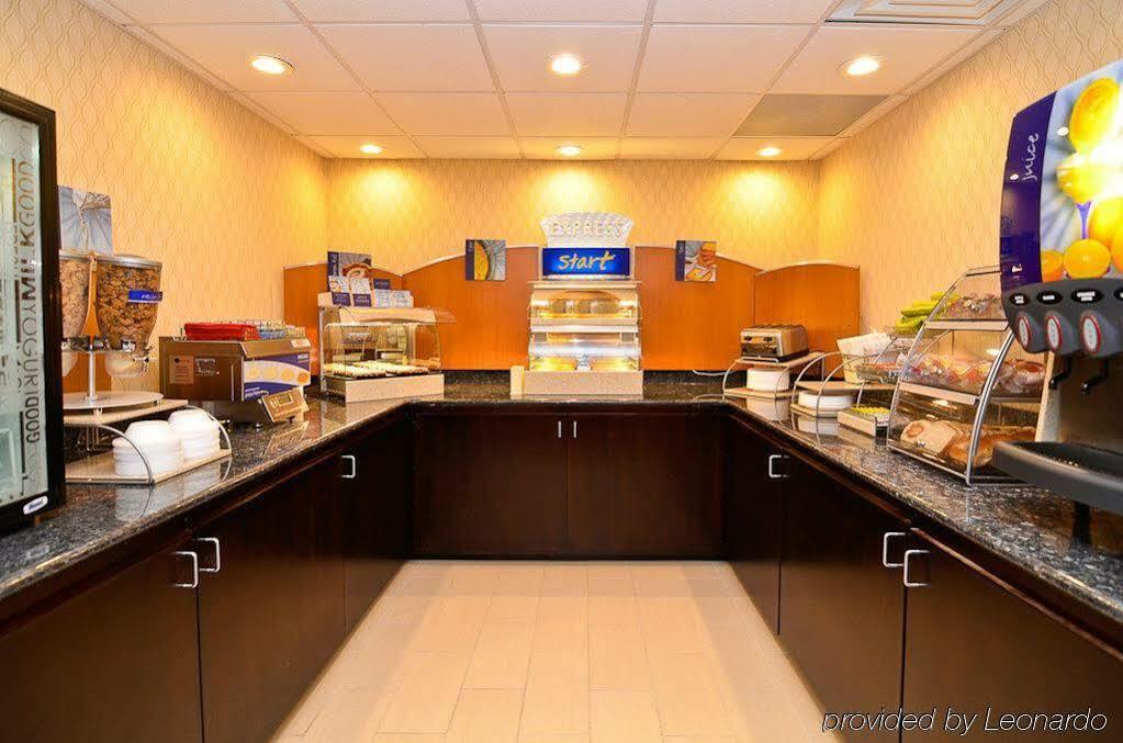 Holiday Inn Express Atlanta-Stone Mountain By Ihg Exteriör bild